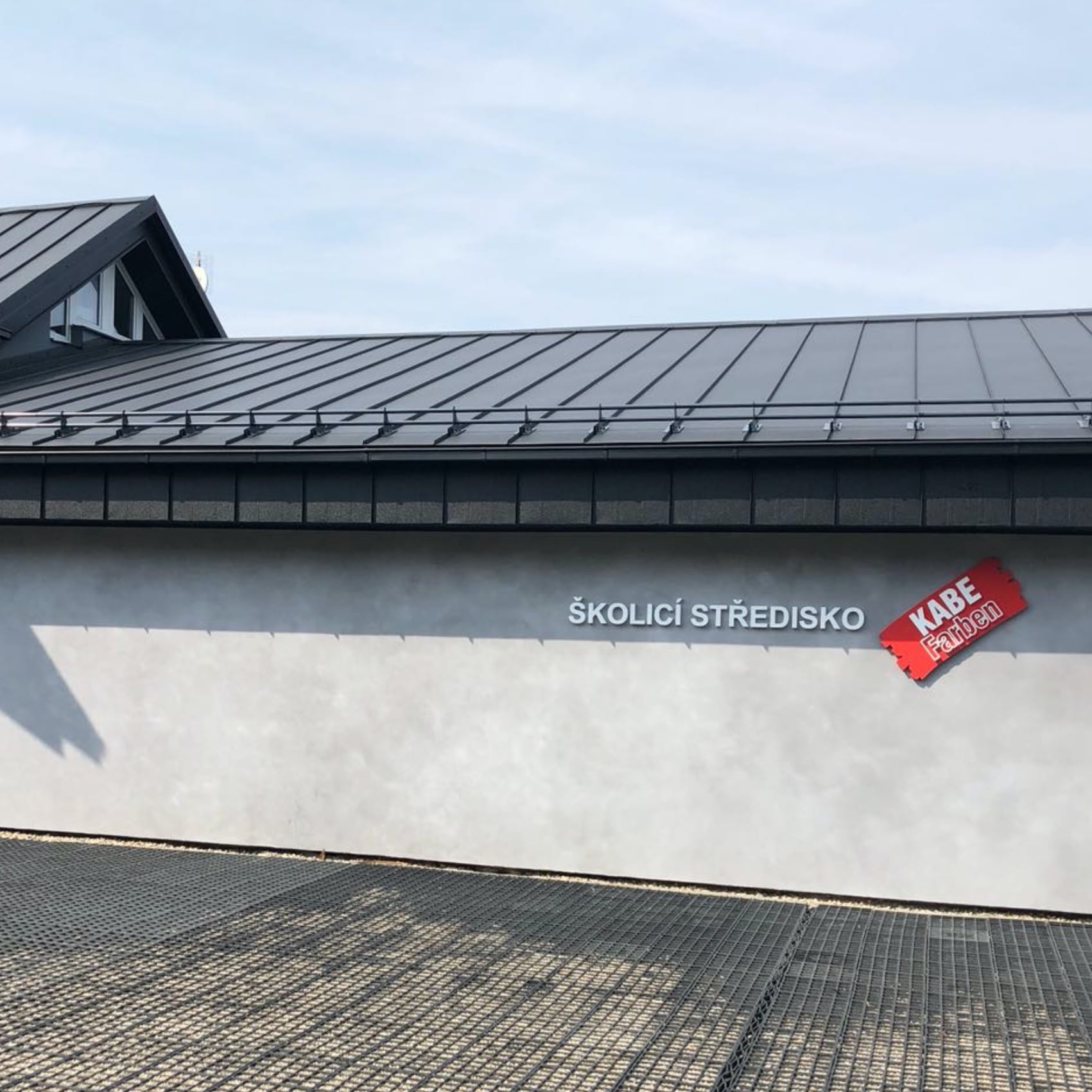 Workshop s nářadím | Aplikace betonové stěrky svépomoci | Paskov | 5.4.2024