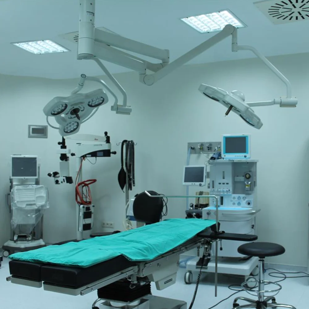 antibakterialní hygienický nátěr - barva na stěny na operačním sále v nemocnici