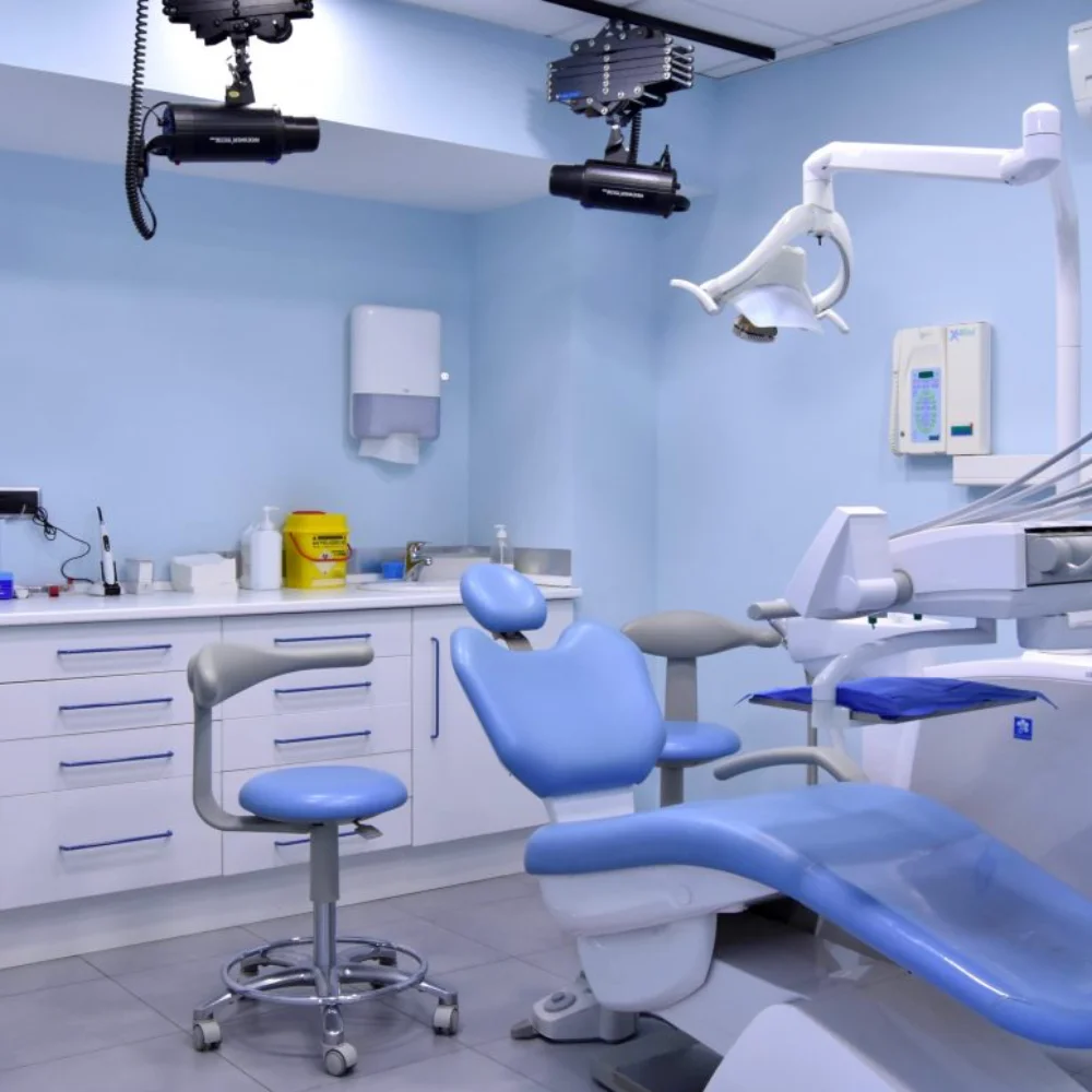 antibakterialní hygienická barva na stěny v zubní ordinacinemocnici